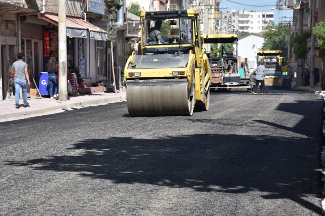 Teröristler yakıp yıktı, devlet yapıyor