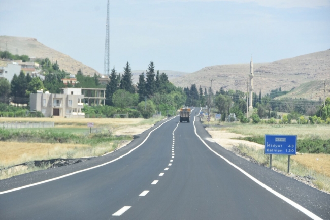 Teröristler yakıp yıktı, devlet yapıyor