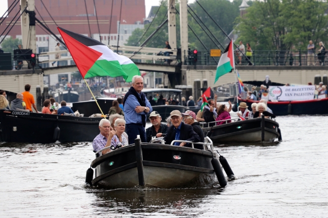 Hollanda'da 'Gazze filosu'na teknelerle destek gösterisi