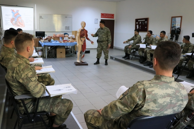 Samsun'da cankurtaran komando sağlıkçılar yetiştiriliyor