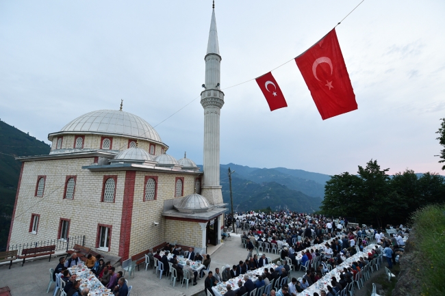 Diyanet İşleri Başkanı Erbaş: Bütün insanlığın kardeşliğe ihtiyacı var