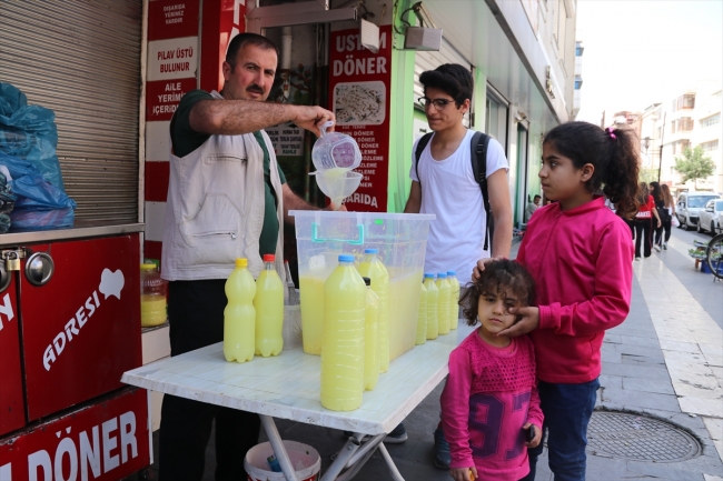 Terör örgütü yıktı, devlet ihya etti