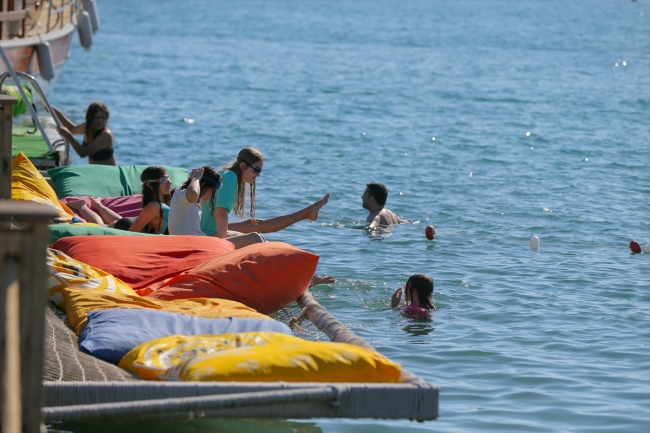 Turizmciler bayramı erken yaptı