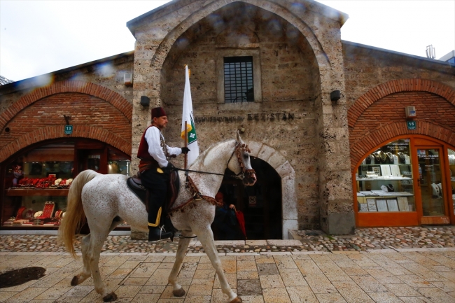 Bosna Hersek'te Ayvaz Dede Şenlikleri'ne katılacak atlılar yola çıktı