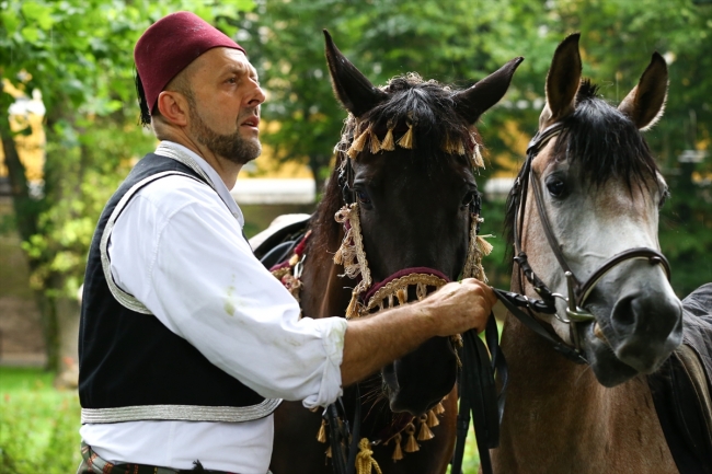 Bosna Hersek'te Ayvaz Dede Şenlikleri'ne katılacak atlılar yola çıktı