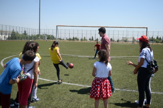 Kilis'te çocukların yüzünü güldüren festival