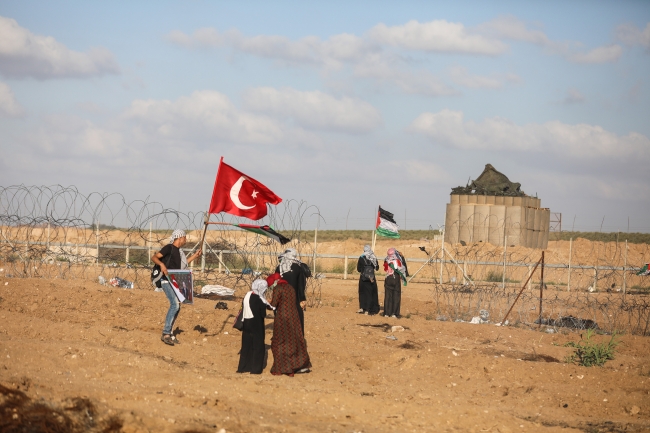 Gazze sınırında Cumhurbaşkanı Erdoğan'ın başarısını kutladılar