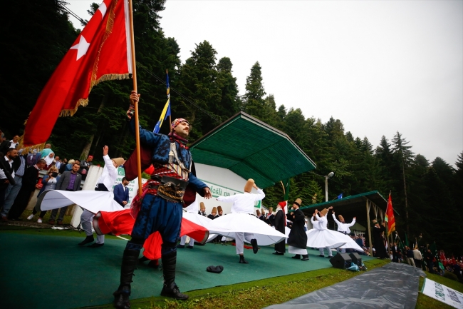 Bosna'da Müslümanlığın sembolü Ayvaz Dede Şenlikleri sona erdi