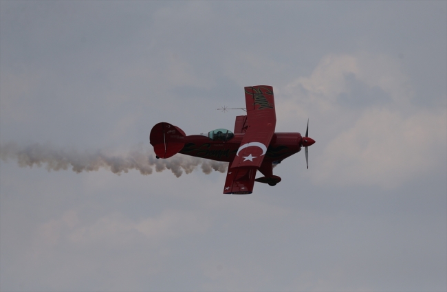 Akrobasinin Türk kadın pilotu hayalini gerçekleştirecek