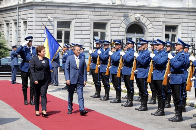 Türkiye ve Bosna Hersek savunma alanında iş birliği için mutabakata vardı