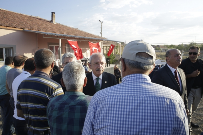 Kılıçdaroğlu'ndan Eylül'ün ailesine taziye ziyareti