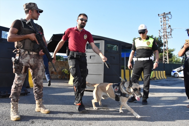 Bodrum'da helikopter destekli trafik denetimi