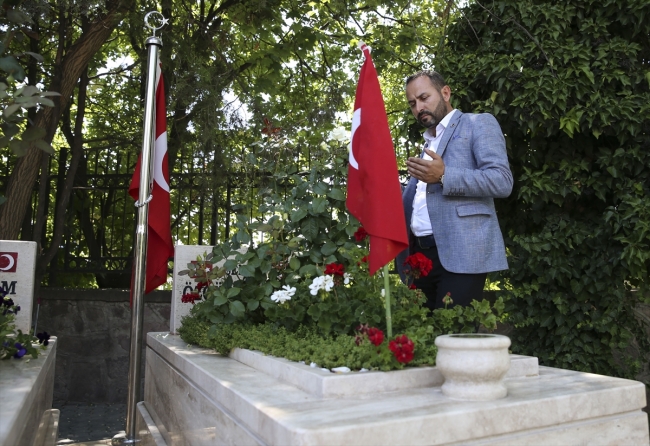 Şehidin ağabeyi FETÖ davalarını izleyerek üzüntüsünü dindiriyor