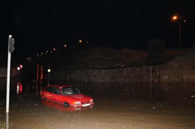 Tekirdağ'da sağanak ve dolu yağışı