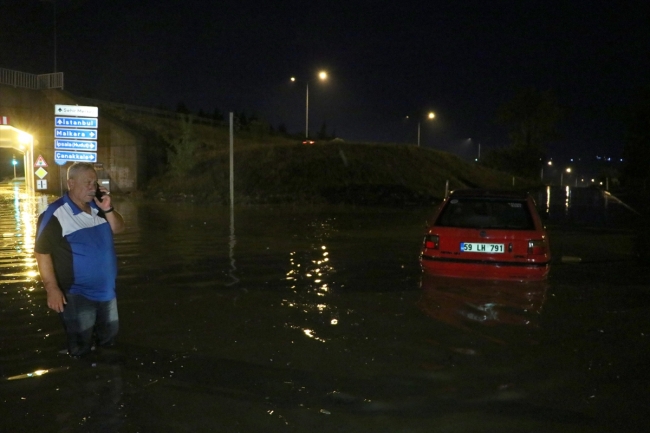 Tekirdağ'da sağanak ve dolu yağışı