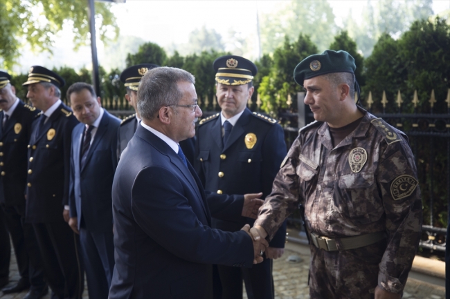 Celal Uzunkaya görevine başladı