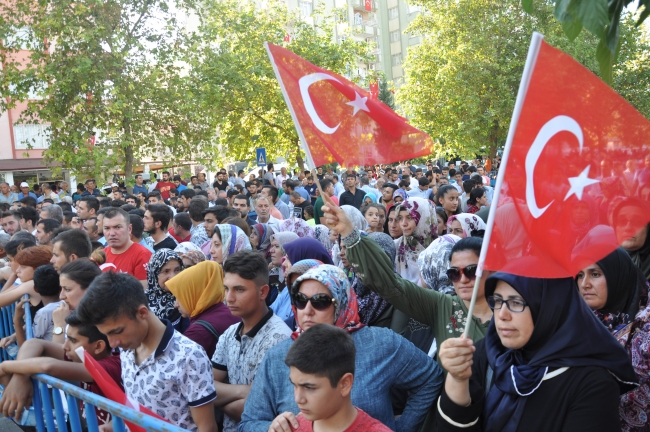 Şehit özel harekat polisi son yolculuğuna uğurlandı