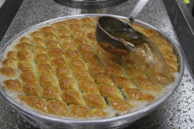 Gaziantepli baklavacıların bayram telaşı