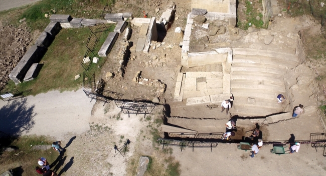 Batı Karadeniz'in tarihi arkeolojik kazılarla gün yüzüne çıkıyor