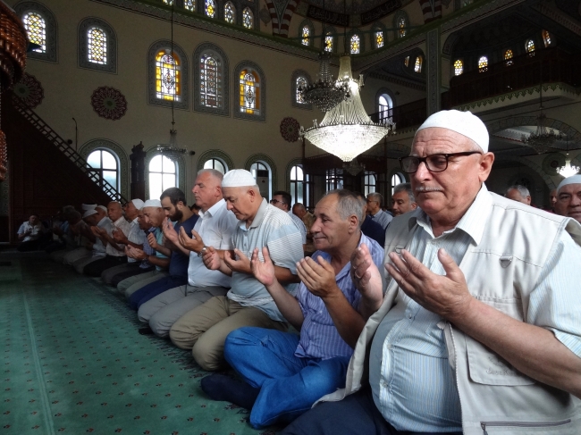 Tüm yurtta Kurban Bayramı coşkusu