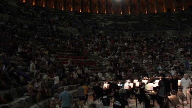 "Zorba" 25. Uluslararası Aspendos Opera ve Bale Festivali'nde sahnelendi