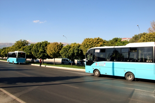 Kahramanmaraş'ta iki halk otobüsü çarpıştı: 7 yaralı