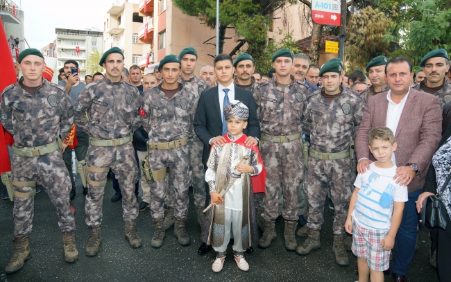 Şehit çocuğu için sünnet töreni düzenlendi