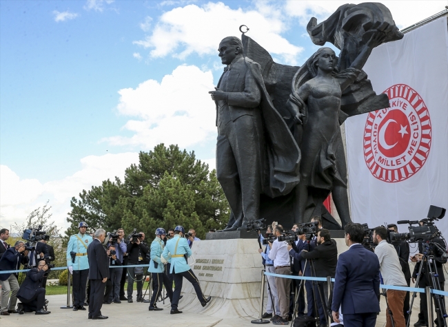 Yeni yasama yılında Meclis'in ilkleri