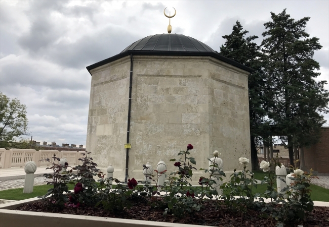 Türk-Macar dostluğunun simgelerinden Gül Baba Türbesi açılışa hazır