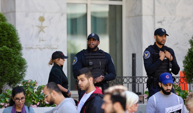 Suudi Arabistan'ın Washington Büyükelçiliği önünde Kaşıkçı protestosu