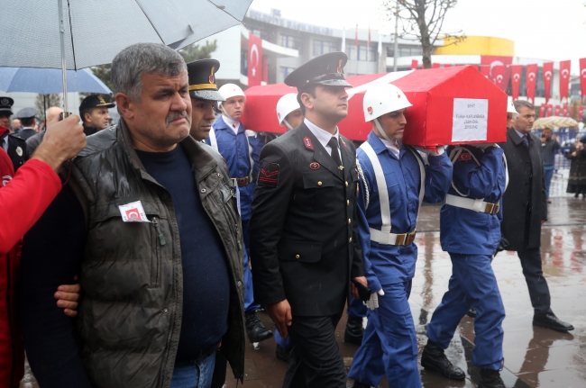 Şehit uzman çavuş Furkan Kaplanbaba son yolculuğuna uğurlandı