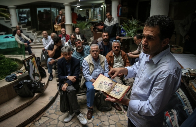 Bursa Ahşap Han'daki tarihi eşya mezatı koleksiyonerlerin gözdesi oldu