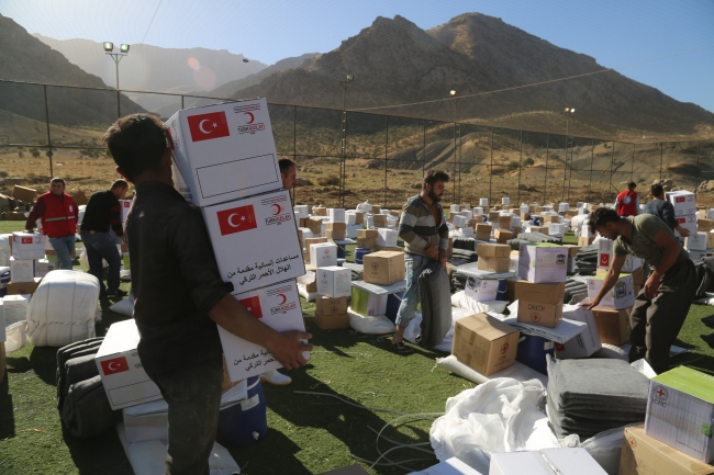 Türk Kızılayı'ndan Erbil'deki selzedelere insani yardım