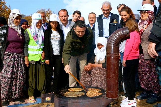 Tarım ve Orman Bakanı Bekir Pakdemirli Eskişehir'de biyoyakıt tesisini ziyaret etti