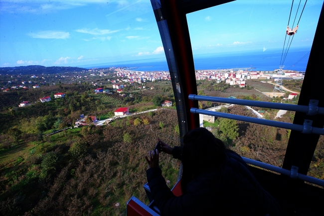 Karadeniz'in en uzun teleferiğinde doğaya yolculuk