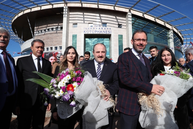 Sanayi ve Teknoloji Bakanı Varank’ı duygulandıran açılış