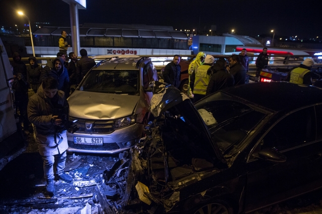 Ankara'da zincirleme trafik kazası: 9 yaralı