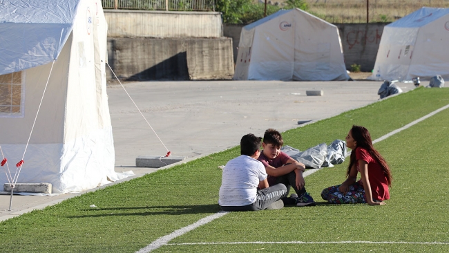 Denizli'de depremzedeler bayramı çadırlarında karşılayacak