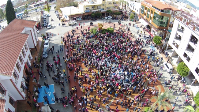 Antalya'da öğrencilere "kar" sürprizi