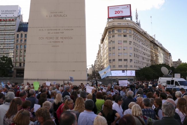 Arjantin'de öldürülen Savcı Nisman için protesto