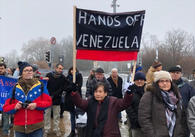 BM önünde ABD'ye Venezuela protestosu