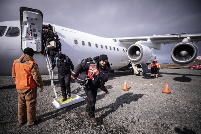 Türk ekibi Antarktika’ya ayak bastı