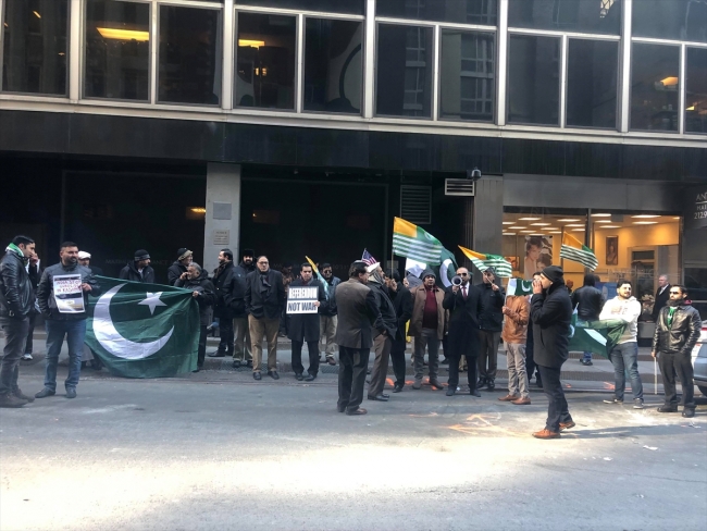 New York'ta Pakistanlılardan Hindistan protestosu