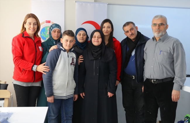 "Kızılayın meslek kursları 'ölüme yolculuğu' önledi"