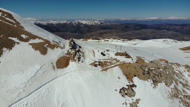 Nemrut Dağı turizm sezonunu açtı