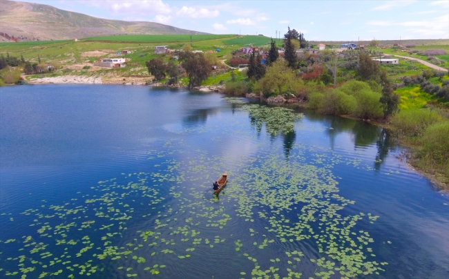 Eşsiz manzarası ve zengin florasıyla Gölbaşı Gölü