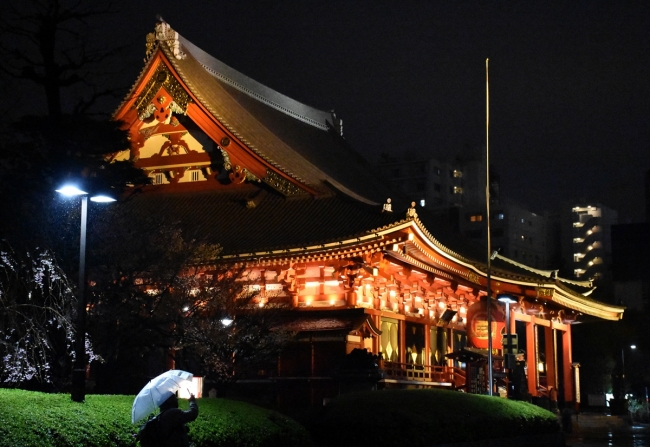 Tokyo'nun en eski tapınağı: Sensoji