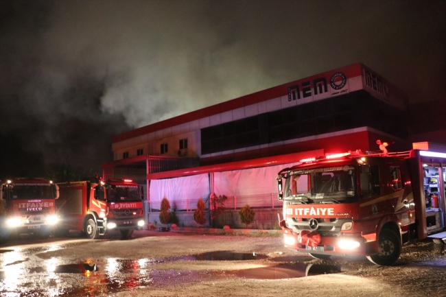 Denizli'de fabrika yangını