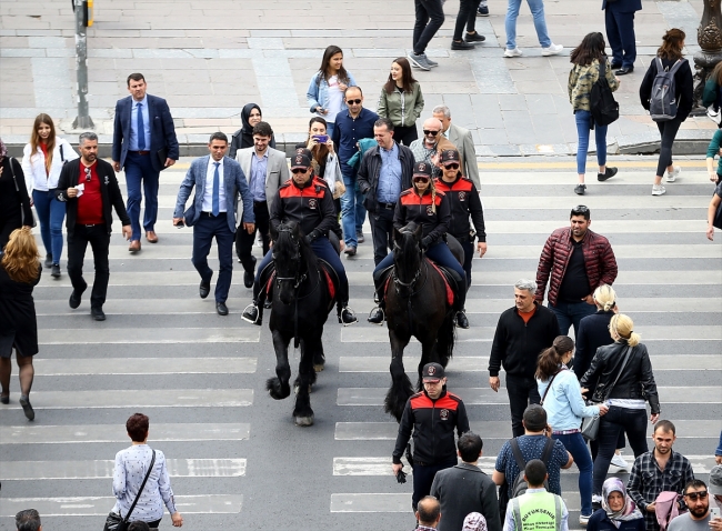 Ankara'da atlı polisler 1 Mayıs'ta devriye gezecek