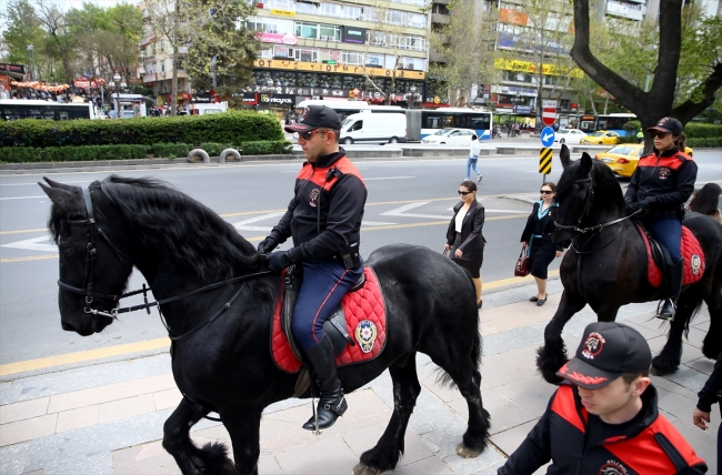 Ankara'da atlı polisler 1 Mayıs'ta devriye gezecek